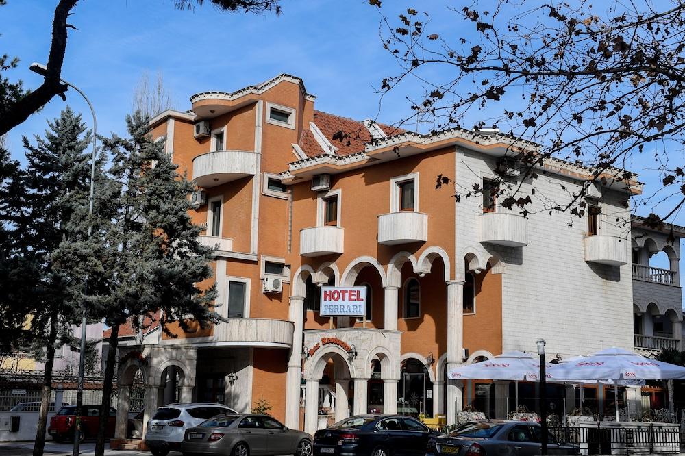 Hotel Ferrari Tirane Exterior foto
